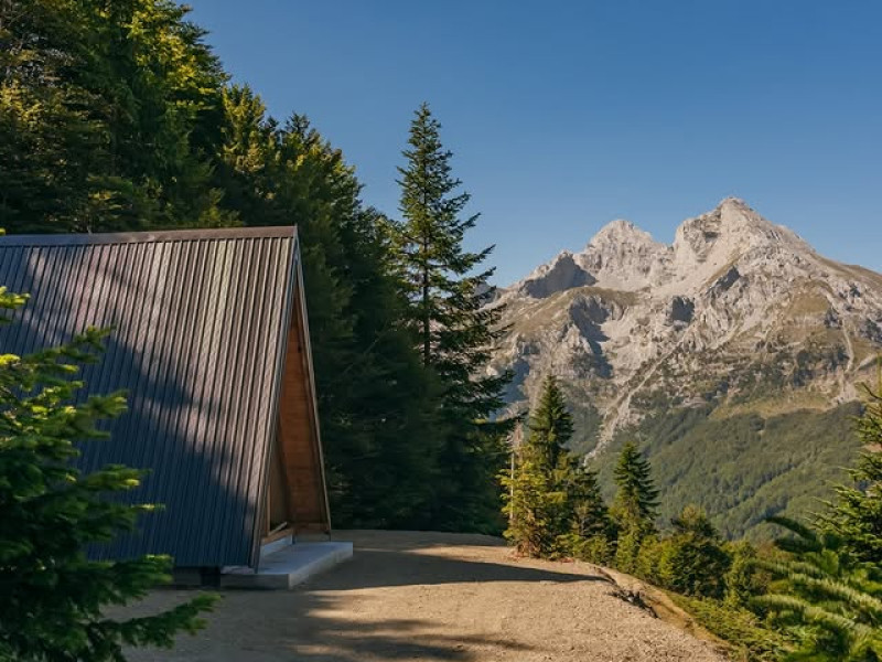 Komovi Luxury House