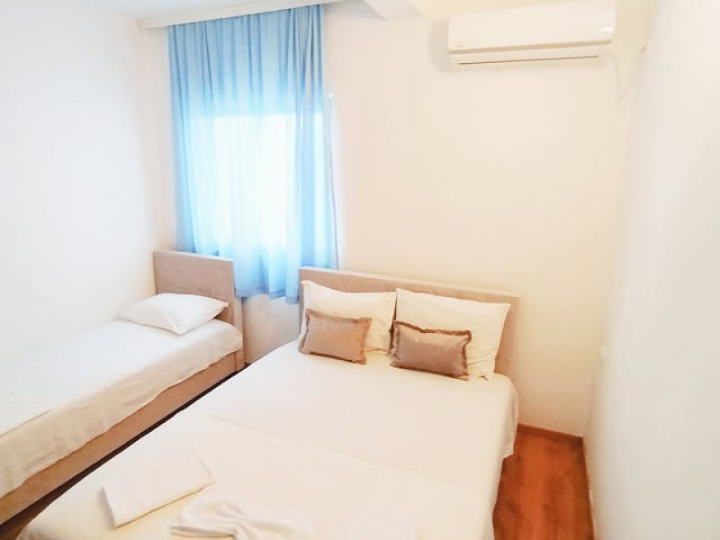 Apartments Hija