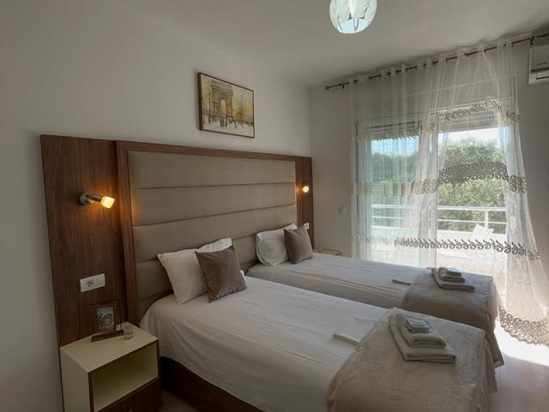 Apartments Sinani Gold