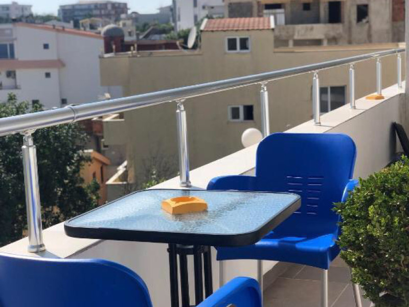 Apartmani Dini