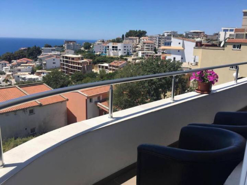 Apartmani Dini